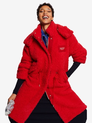 ESPRIT Winter Jacket in Red: front