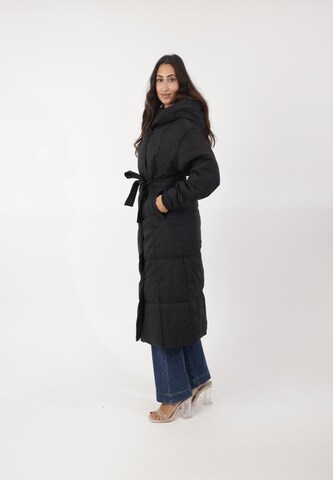 Cappotto invernale di Elara in nero