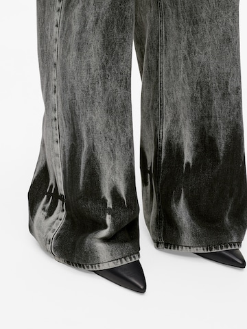 pelēks KARL LAGERFELD JEANS Vaļīgs piegriezums Džinsi