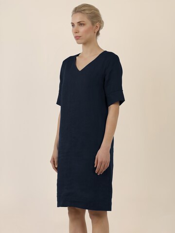 APART Kleid in Blau