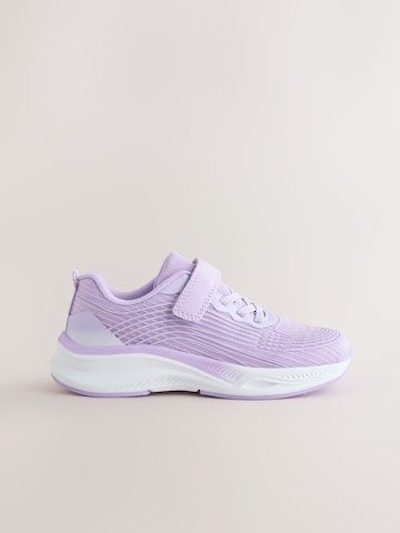 Next Sneaker in Lila
