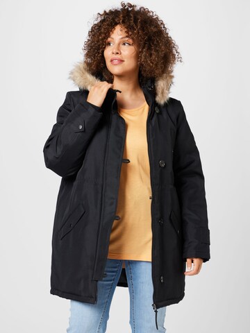 Vero Moda Curve Zimní parka – černá: přední strana