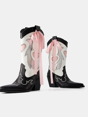 Bershka Cowboylaarzen in Zwart