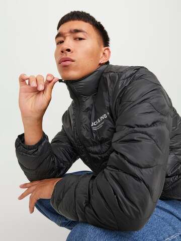 JACK & JONES - Casaco de inverno 'Noah' em preto