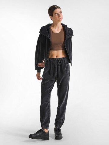 Slimfit Pantaloni di DEHA in nero: frontale