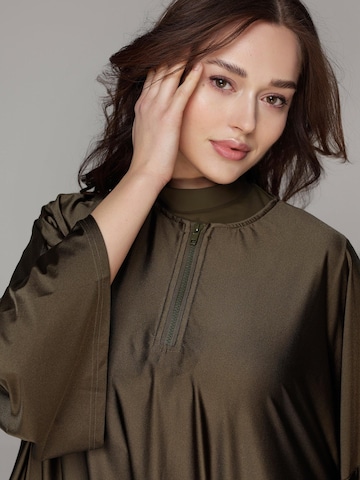 SIYA Swimwear T-Shirt Badeanzugkleid 'Cover-up'‌‌ in Grün