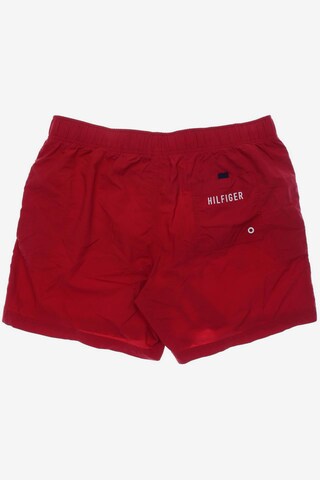 TOMMY HILFIGER Shorts 34 in Rot