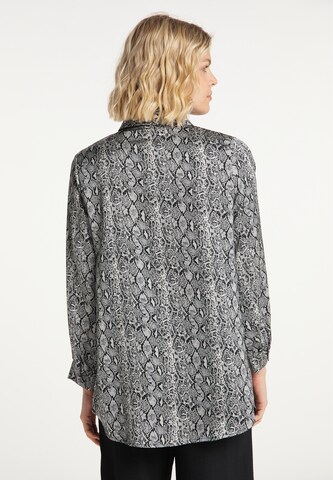 Usha - Blusa em cinzento