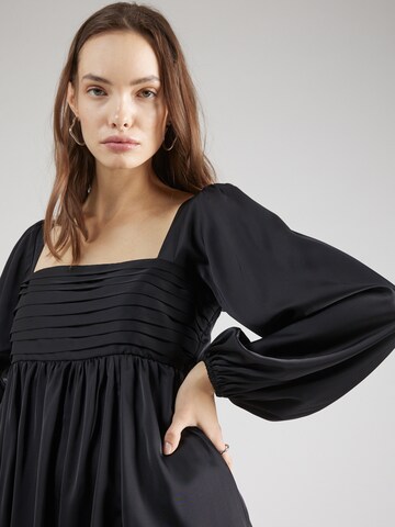 Rochie 'EMERSON' de la Abercrombie & Fitch pe negru