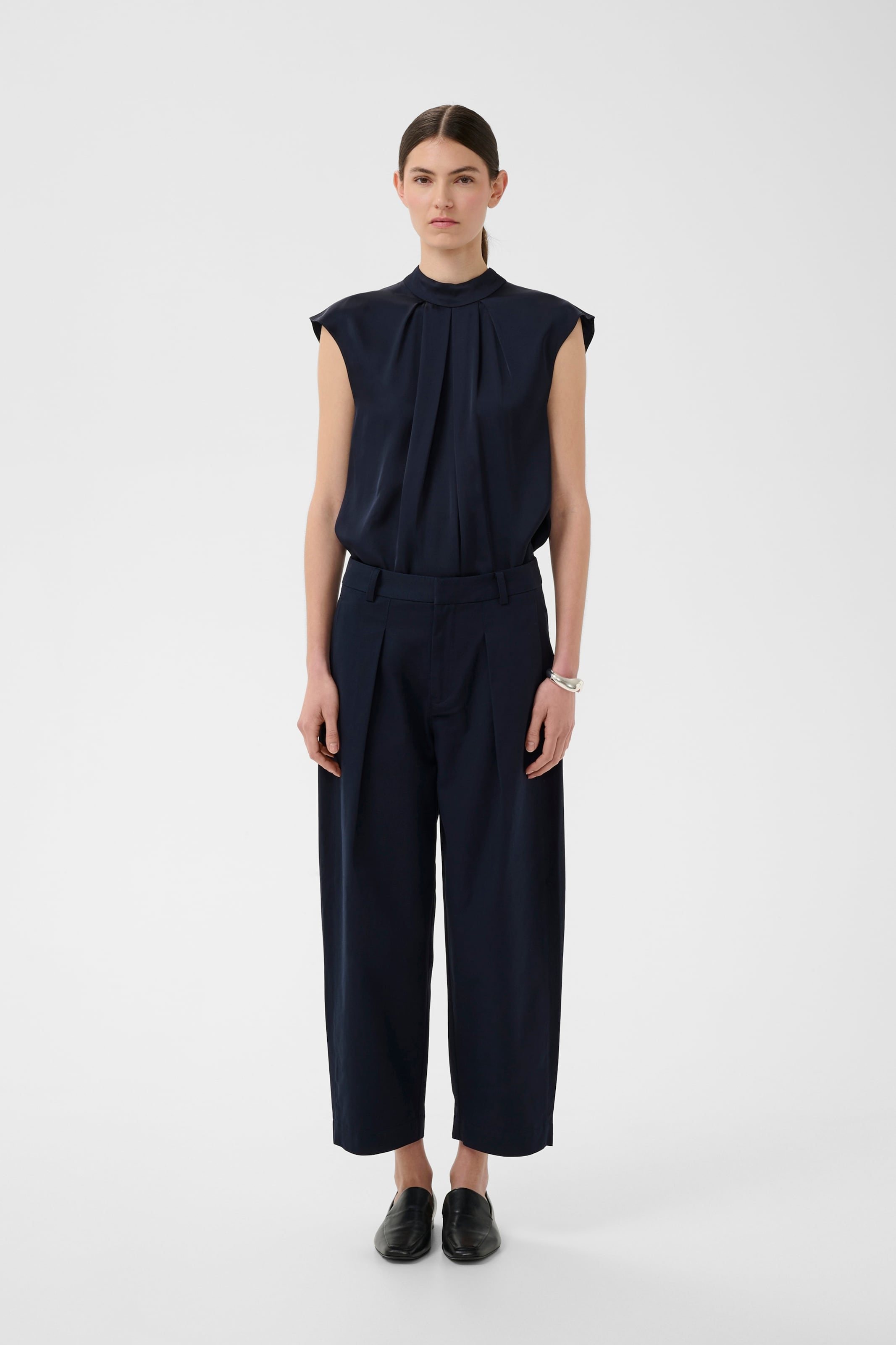 Loosefit Pantalon 'IWTinikka' InWear en bleu : devant