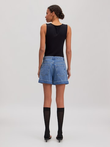 EDITED - Body camiseta 'Polina' en negro