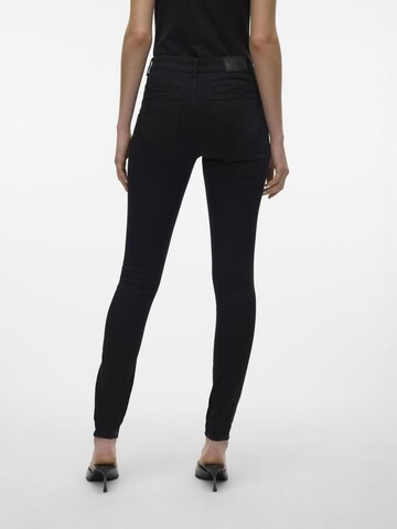 Slimfit Jeans 'ALIA' di VERO MODA in nero