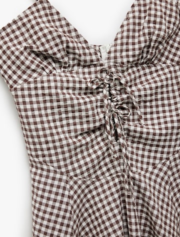 Koton Kleid in Braun