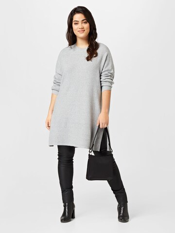 Vero Moda Curve Sweater 'DOFFY' in Grey