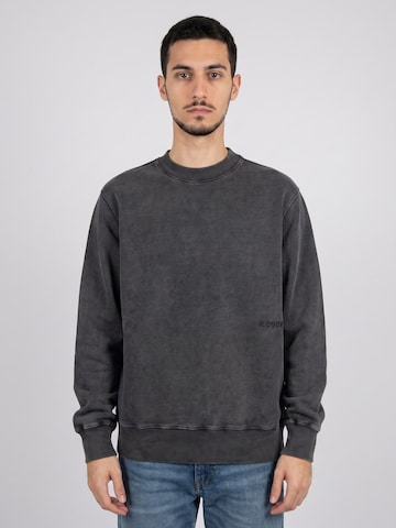 EDWIN Sweatshirt 'Axiom'‌‌‌ in Grau: Vorderseite
