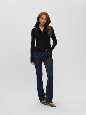 Cardigan 'VMPhoenix' VERO MODA en noir
