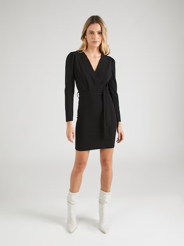 SISTERS POINT - Vestido 'GLUT' em preto: frente