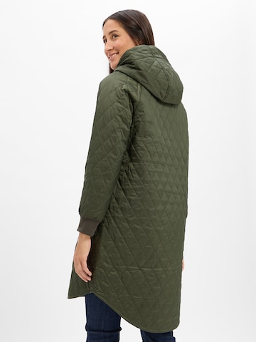 Barbour Mantel ' Hilary ' in Grün