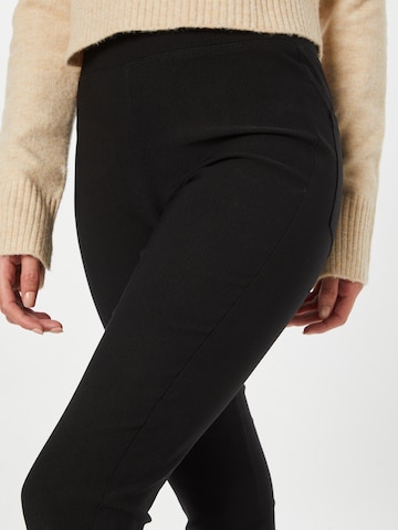 Freequent Slim fit Pants in Black