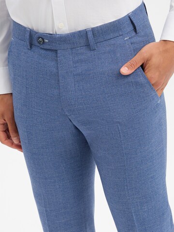 Digel Regular Pleated Pants in Blue