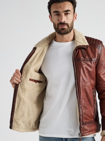 JCC Tussenjas in Bruin