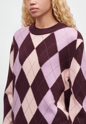GUESS Pulover | rdeča barva