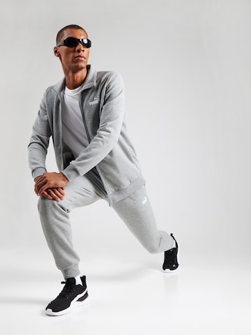Completo per l'allenamento 'ESS' di PUMA in grigio