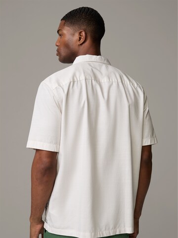 STRELLSON Regular fit Button Up Shirt 'Cliro' in White