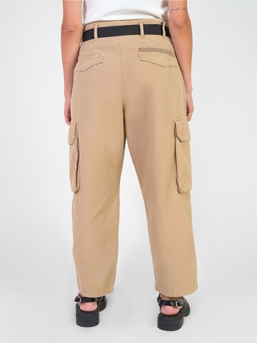 Le Temps Des Cerises Loosefit Cargobroek 'Ambroise' in Beige