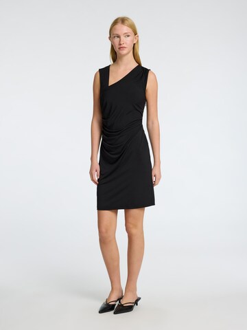 Robe fourreau SELECTED en noir