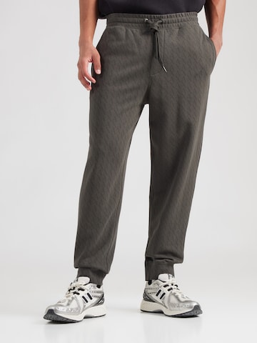 ARMANI EXCHANGE Дънки Tapered Leg Панталон в зелено: отпред
