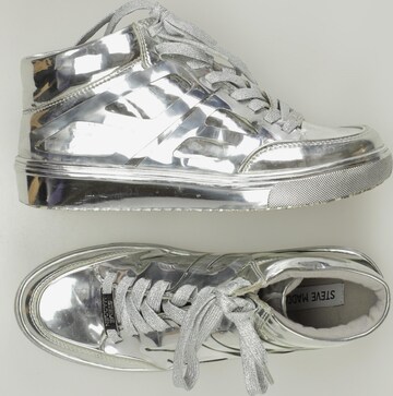 STEVE MADDEN Sneakers & Trainers in 37 in Silver: front