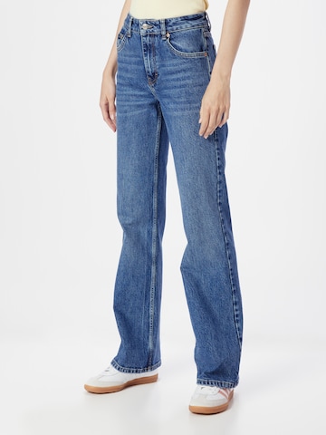 TOPSHOP Flared Jeans in Blue: front