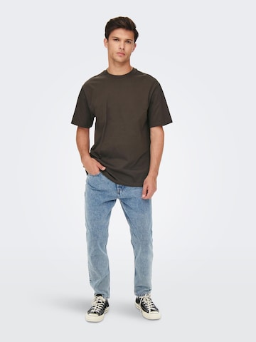 Only & Sons T-Shirt 'Fred' in Braun