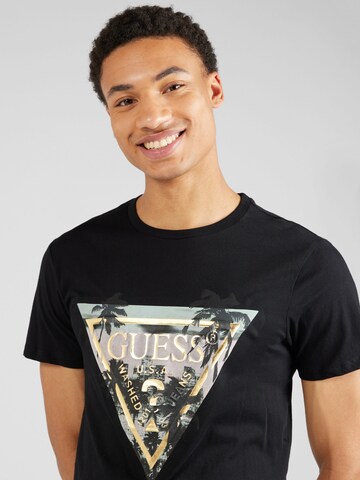 GUESS T-Shirt in Schwarz