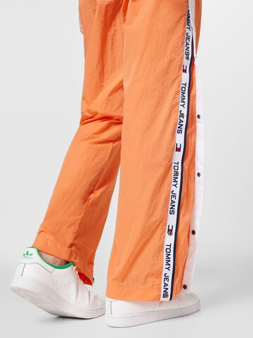 Tommy Jeans Loosefit Hose in Orange