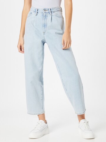 ARMEDANGELS Regular Pleated Jeans 'Aanike' in Blue: front