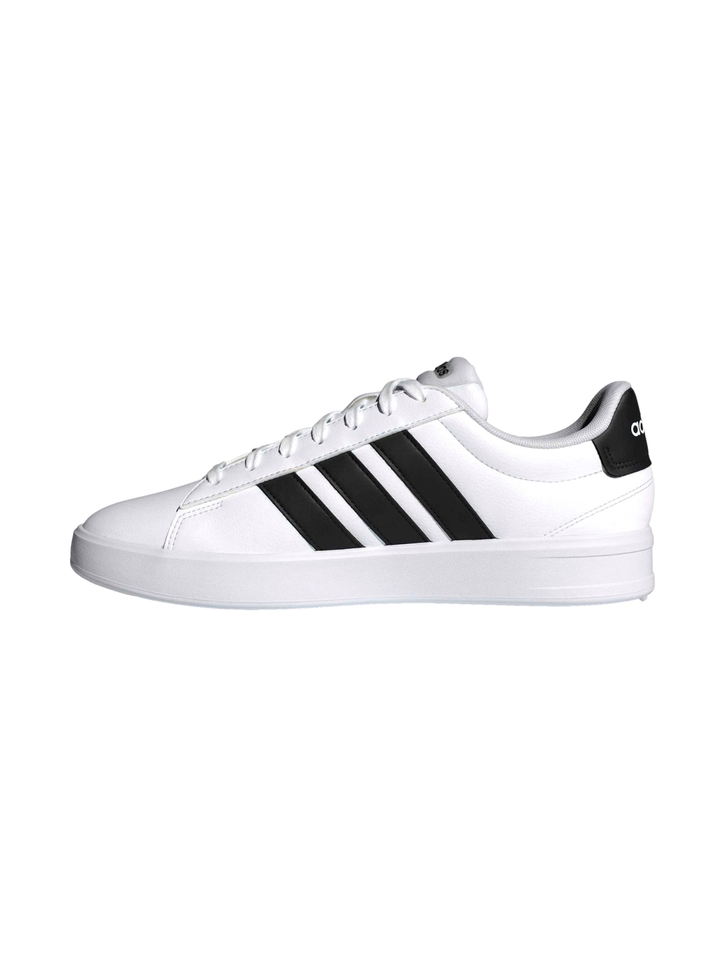 ADIDAS PERFORMANCE Baskets basses 'Grand Court Base 3.0' en 45-45,5 en bleu marine / blanc, Vue avec produit