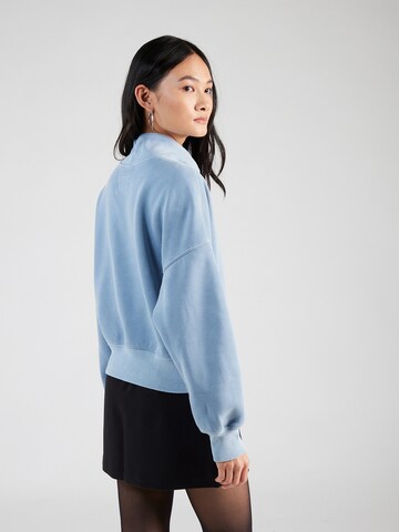 Abercrombie & Fitch Sweatshirt   'ESSENTIAL SUNDAY' in Blau