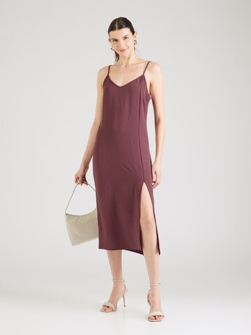 ABOUT YOU - Vestido 'Flores' en marrón: frente