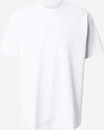 T-Shirt 'PREM ESS' Nike Sportswear en gris : devant