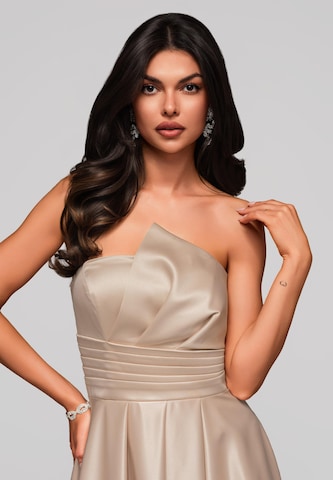 Ombre Avondjurk in Goud