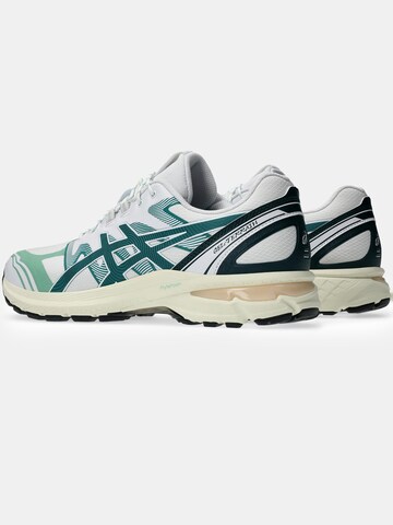 ASICS Sneakers in White