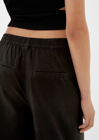 Wide leg Pantaloni di QS in nero