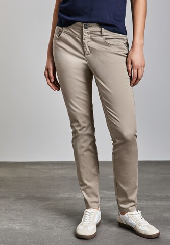 STREET ONE Slim fit Chino Pants in Grey: front
