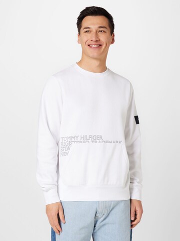 TOMMY HILFIGER Sweatshirt in White: front