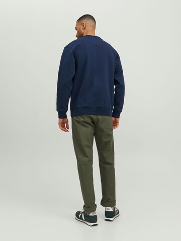 R.D.D. ROYAL DENIM DIVISION Sweatshirt in Blau