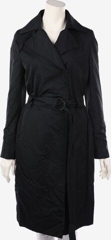 AKRIS punto Jacket & Coat in M in Black: front