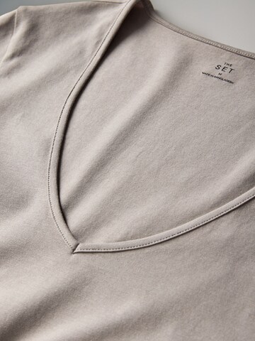 T-shirt The Set en beige