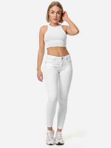 Tazzio Skinny Jeans 'F114' in Weiß